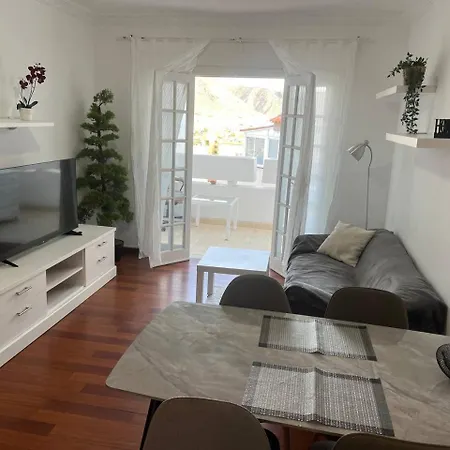 Center Of Cristianos *